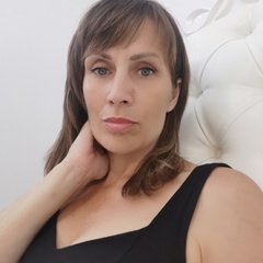 Оксана Плющева