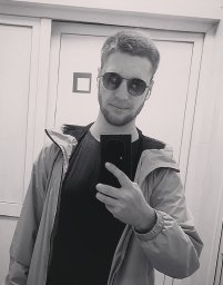 Никита Кабаков