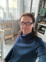 Любовь Садчикова